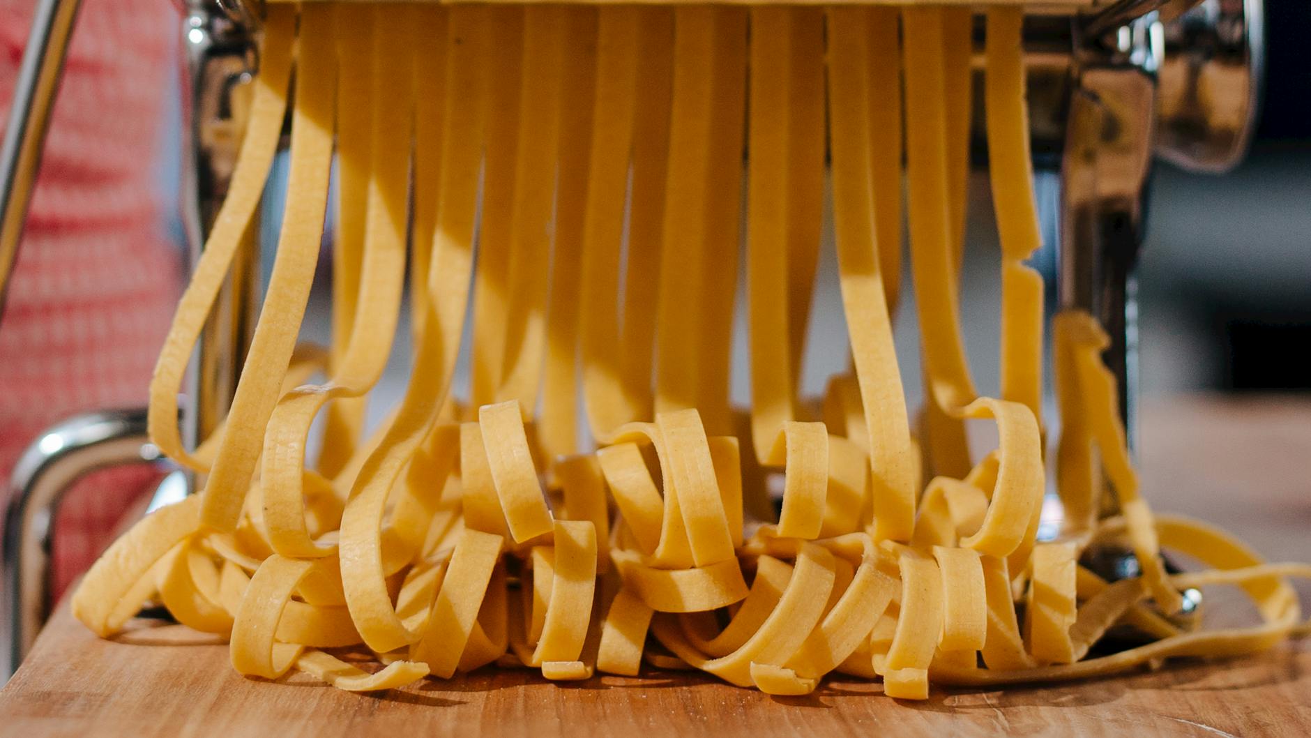 Tagliatelle al ragù — unser Signature Dish